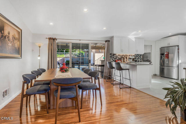 3547 Mevel Place, La Crescenta CA: https://media.crmls.org/mediaz/74325876-a836-4a4b-93ae-237d8614003a.jpg