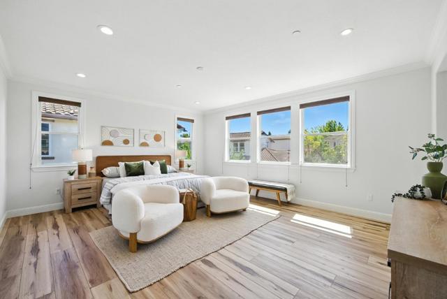 707 Torreya Avenue, Sunnyvale CA: https://media.crmls.org/mediaz/74327c25-8257-4334-8629-7c7f3af1febd.jpg