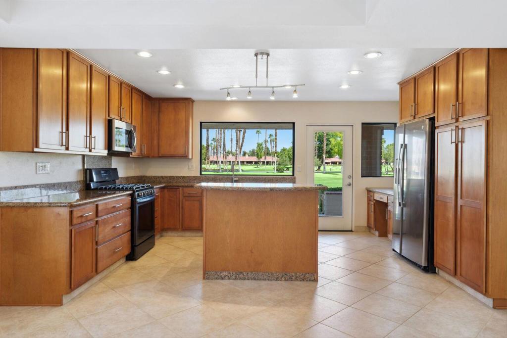 MLS #219138190DA image #7