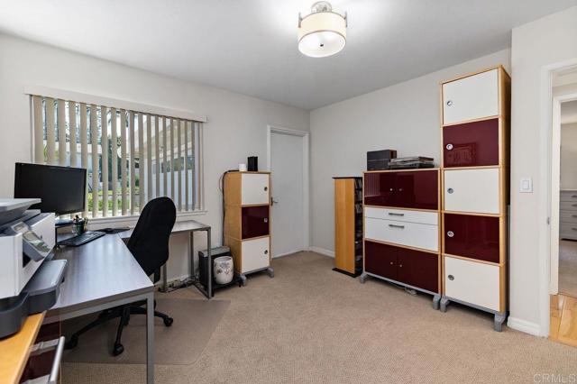 Detail Gallery Image 28 of 30 For 3298 Mercer Ln, San Diego,  CA 92122 - 3 Beds | 2 Baths