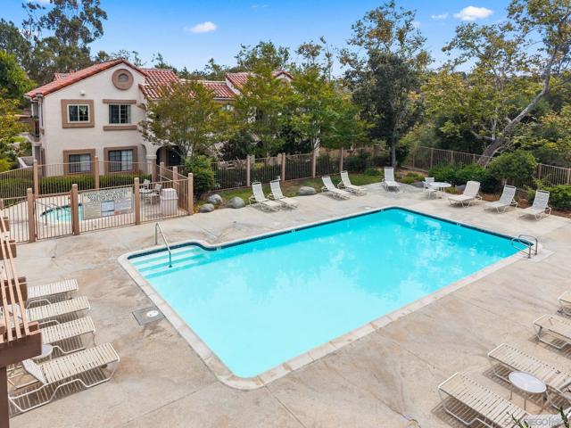 13034 Wimberly Sq, San Diego CA: https://media.crmls.org/mediaz/7433f908-d3a1-450f-ac46-28b827dd7784.jpg