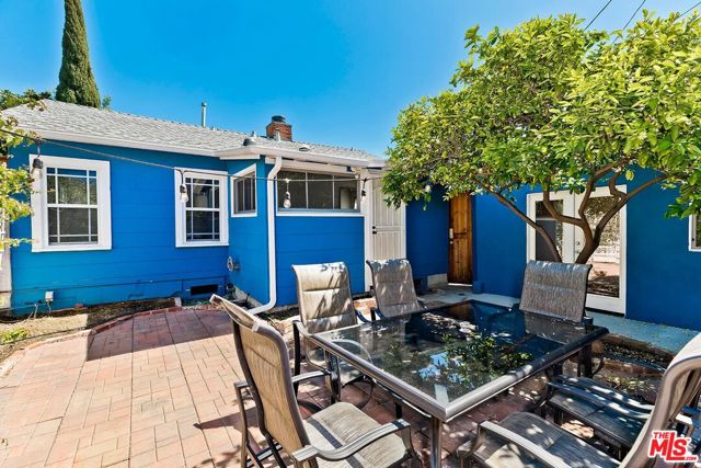 3819 Goldwyn Terrace photo 21