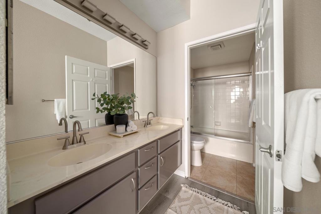 680 Camino De La Reina - photo 17