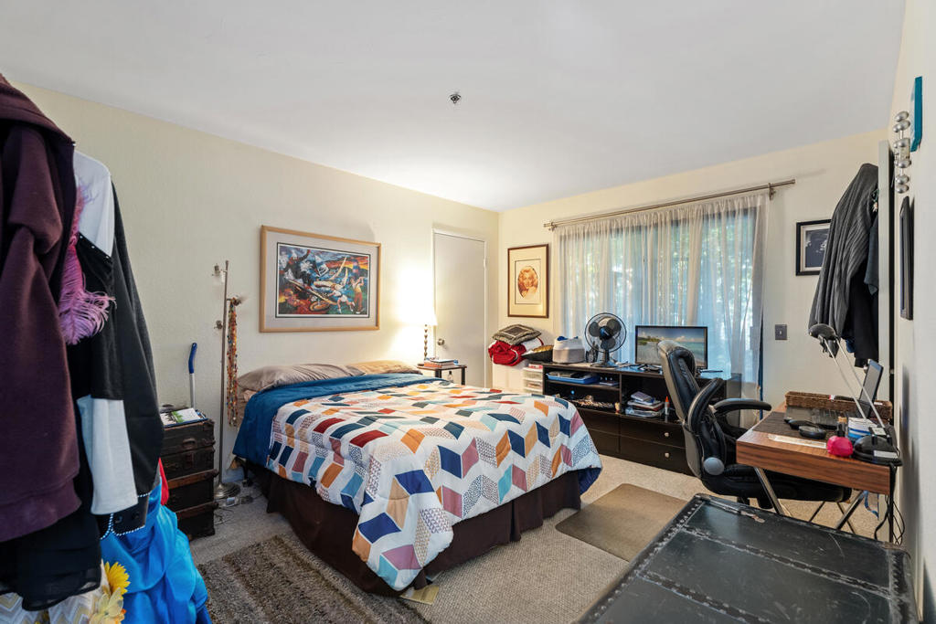 MLS #219138400DA image #14