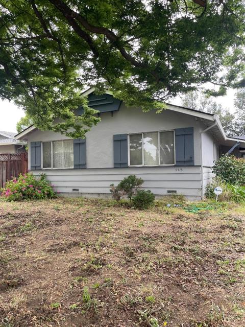 5315 Joseph Lane, San Jose CA: https://media.crmls.org/mediaz/743699c5-9c65-416e-97e8-d89bb83c268f.jpg