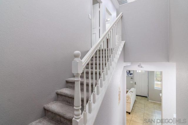 1622 Puffin Pl, Chula Vista CA: https://media.crmls.org/mediaz/74372b5b-1a95-4e4f-8313-af168fe9631a.jpg