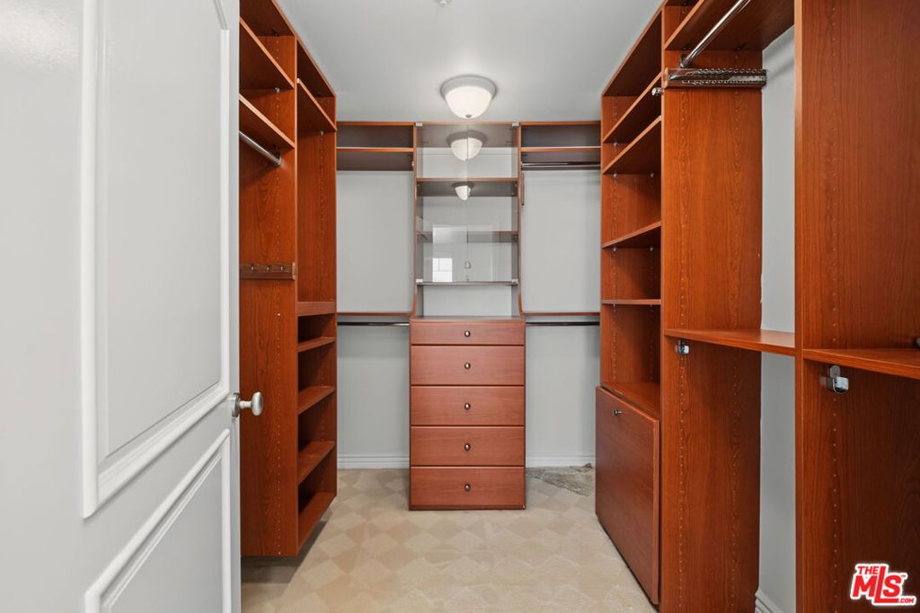 MLS #26855615 image #27