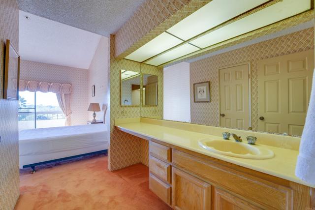 Detail Gallery Image 13 of 43 For 5665 Friars Rd #254 & 256,  San Diego,  CA 92110 - 2 Beds | 2/1 Baths