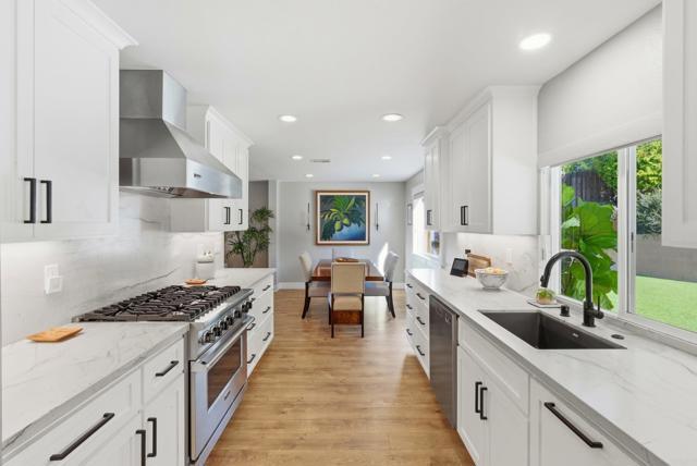 Detail Gallery Image 8 of 38 For 1951 Belmore Ct, El Cajon,  CA 92020 - 4 Beds | 2/1 Baths