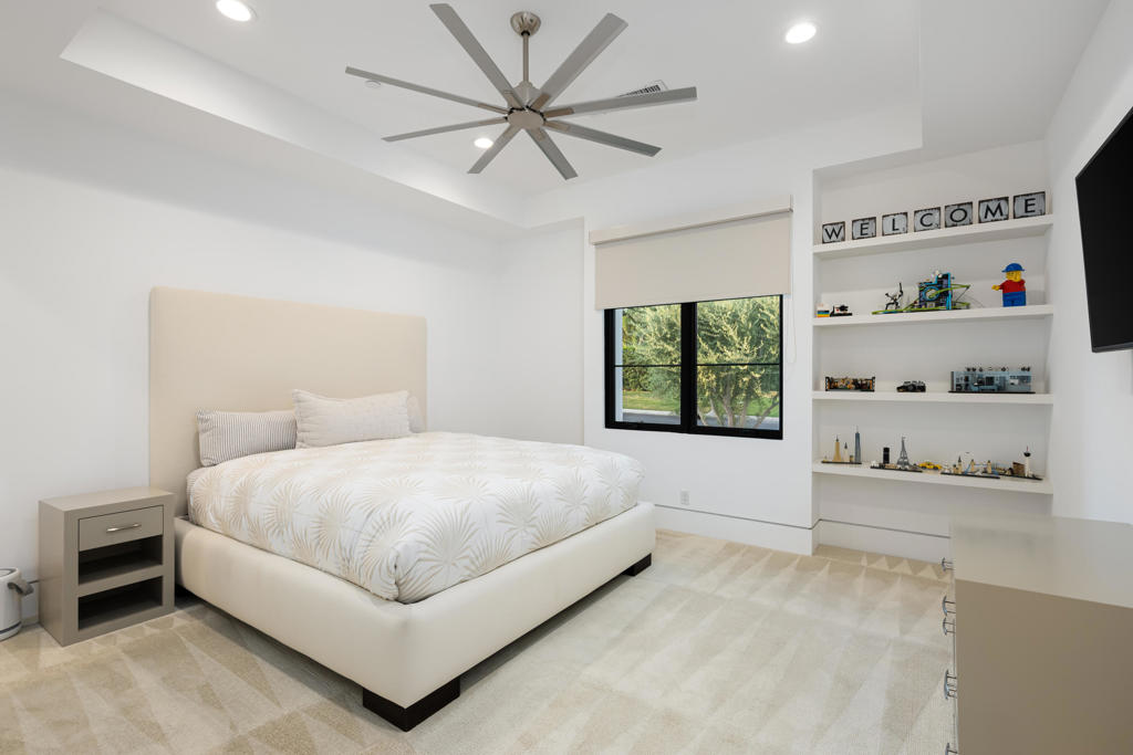 MLS #219132942DA image #19