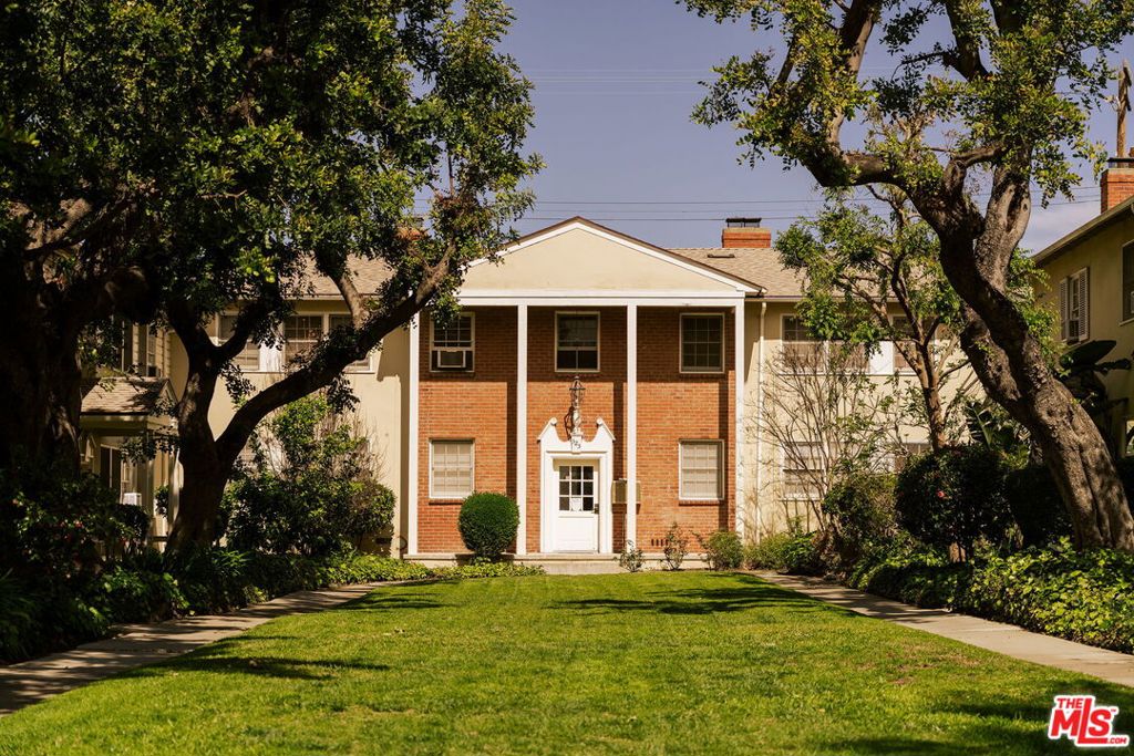 525 E Maple Street #1