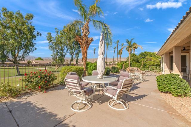 78586 Kensington Avenue, Palm Desert CA: https://media.crmls.org/mediaz/743b1cb5-081d-48aa-a1b8-ecdb608d74c9.jpg
