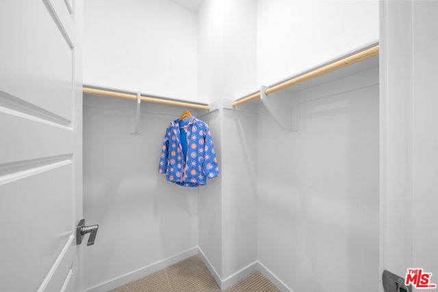 27056 Tanager Lane, Valencia CA: https://media.crmls.org/mediaz/743ca9ef-8287-478a-9d44-00895d4c267f.jpg