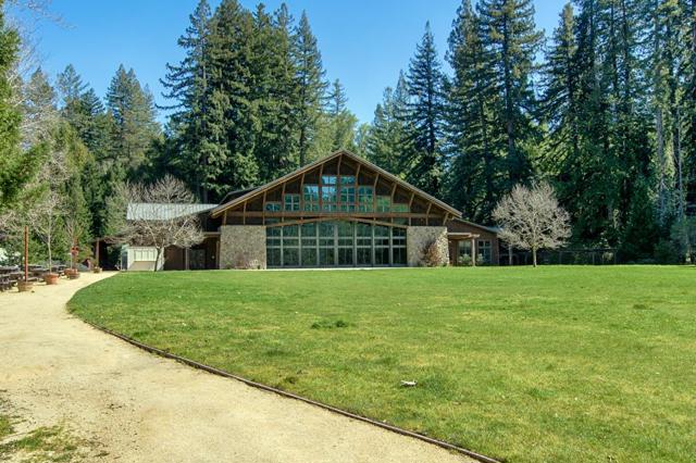 41 Grandview Avenue, Felton CA: https://media.crmls.org/mediaz/743d4f32-bd2f-4610-af27-244f6dfcbbd7.jpg