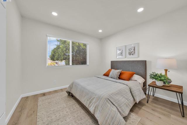 Image 17 of 32 For 1770 Tulip Ave