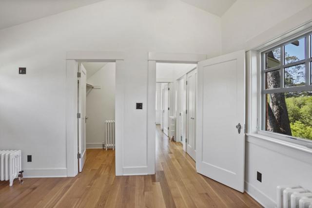 385 Miramar Drive, Half Moon Bay CA: https://media.crmls.org/mediaz/743da742-a9fc-4b13-823c-f2e402e2a6da.jpg