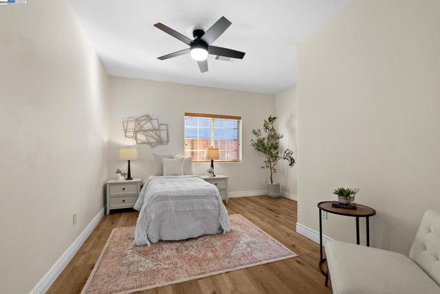 6176 Thomas Ave, Newark CA: https://media.crmls.org/mediaz/7440aeaa-0b64-4e68-9350-3dda0214a12d.jpg