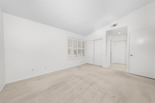 Image 6 of 35 For 10972 Creekbridge Place