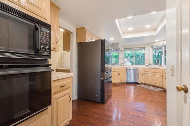 Detail Gallery Image 6 of 59 For 351 Sheila Ln, Fallbrook,  CA 92028 - 3 Beds | 3 Baths