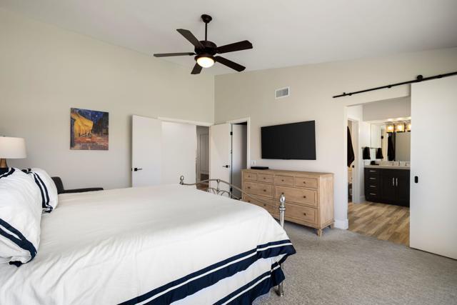 291 Vista Royale W Circle, Palm Desert CA: https://media.crmls.org/mediaz/7442a4bb-1652-4811-a05d-ace7568d2c0f.jpg