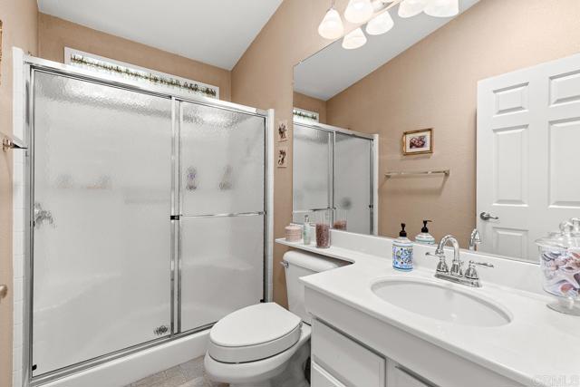 525 W El Norte Parkway, Escondido CA: https://media.crmls.org/mediaz/7442a7b1-f4d4-49ab-b207-ab9a793afccc.jpg