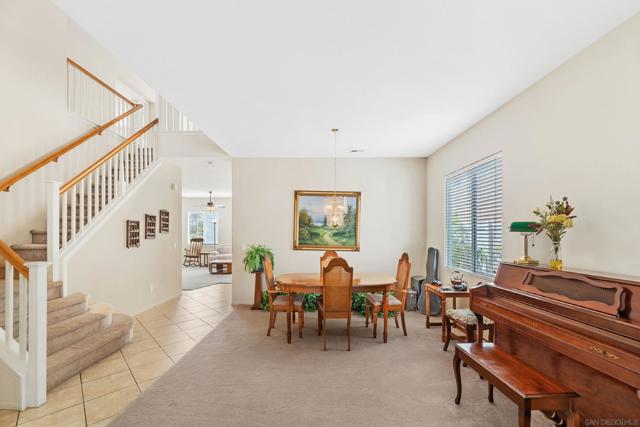 29213 Broken Arrow, Murrieta CA: https://media.crmls.org/mediaz/74430010-4ba5-421d-9698-5043ae4de12c.jpg
