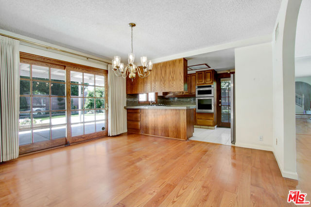 11111 Vanalden Avenue photo 8