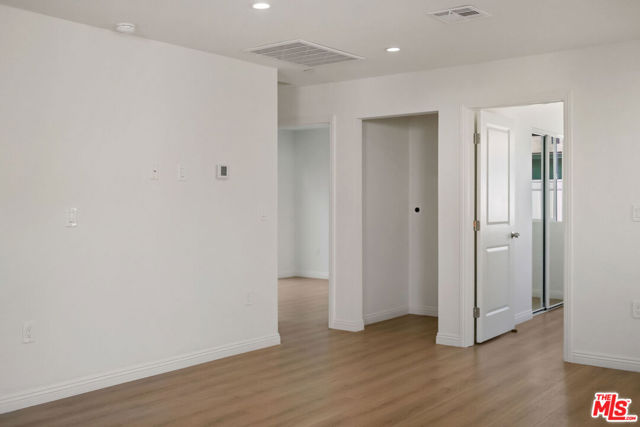 8779 S Hobart Boulevard, Los Angeles CA: https://media.crmls.org/mediaz/74440a6c-dbec-4fff-9ad9-436f80b73c8a.jpg