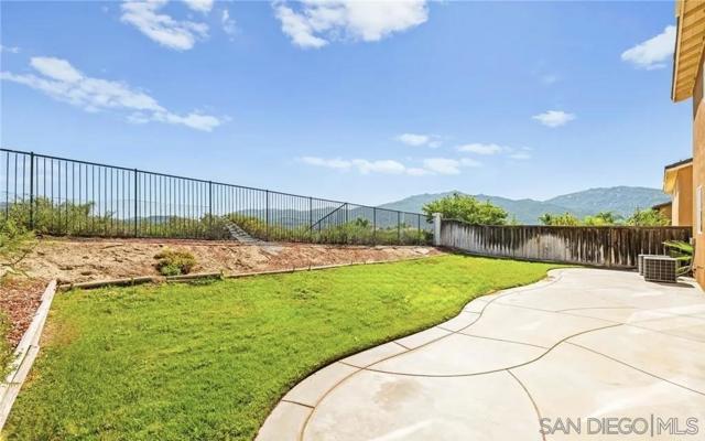 46197 Via La Tranquila, Temecula CA: https://media.crmls.org/mediaz/74445998-6c30-40af-be58-5cea5940fa1a.jpg