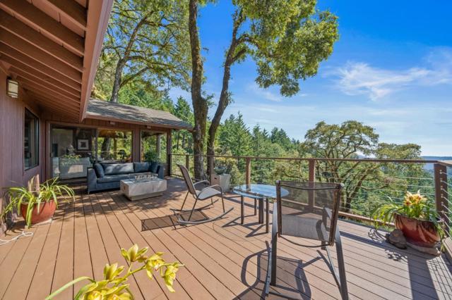 170 Fox Run, Los Gatos CA: https://media.crmls.org/mediaz/74446203-26f2-46c8-8515-eb0d66844ed2.jpg