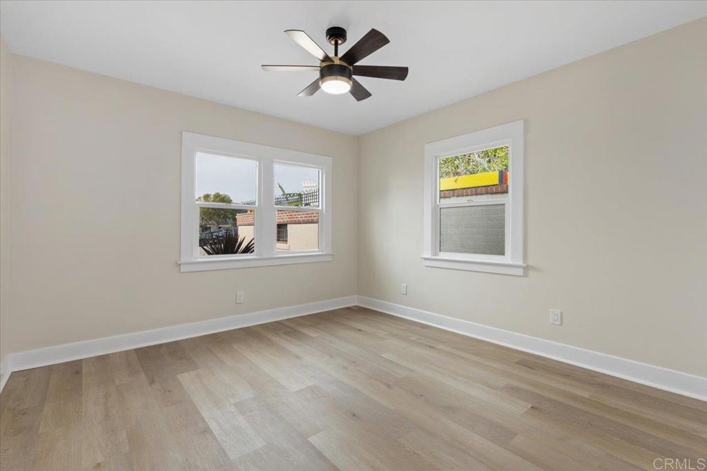 2453 Curlew St - photo 10