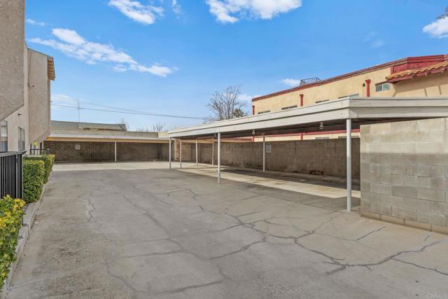233 N Inez Street, Hemet CA: https://media.crmls.org/mediaz/74456561-6453-446b-8e67-f875251770b1.jpg