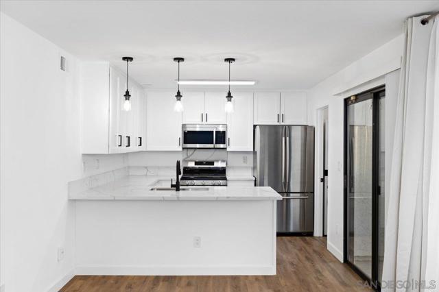 Image 15 of 29 For 8446 Summerdale Rd  A