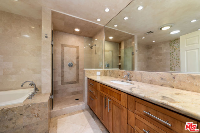 1358 Holmby Avenue, Los Angeles CA: https://media.crmls.org/mediaz/74460a5d-ffbb-45da-924d-9deca812249b.jpg