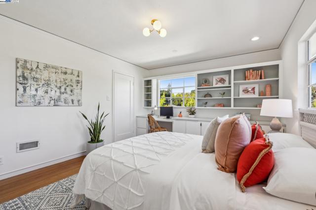 1630 Dayton Ave, Alameda CA: https://media.crmls.org/mediaz/7446cd0b-aa53-40d1-93af-264e3de08d5b.jpg
