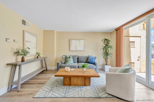 3985 Nobel Dr, San Diego CA: https://media.crmls.org/mediaz/74470414-088f-4eaa-841f-8a099df26771.jpg