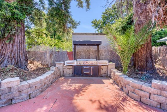 209 N 16th Street, San Jose CA: https://media.crmls.org/mediaz/744a12ee-b57b-4d93-9132-f4b12c0c001c.jpg