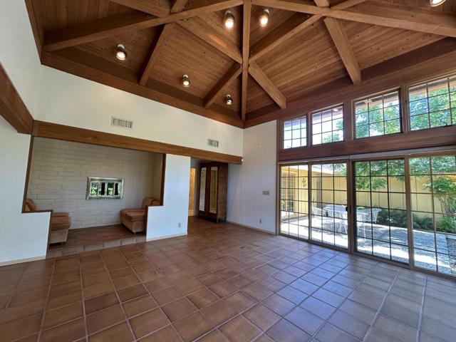 25228 La Loma Drive, Los Altos Hills CA: https://media.crmls.org/mediaz/744bbcb6-fc4f-4c14-9475-1cb3c8b7cd7b.jpg