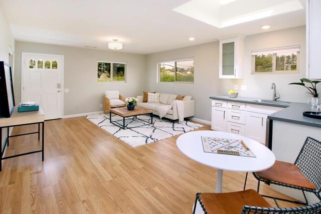 217 Valencia Avenue, Aptos CA: https://media.crmls.org/mediaz/744c9fd6-b88d-4468-8769-1437784a2a2d.jpg