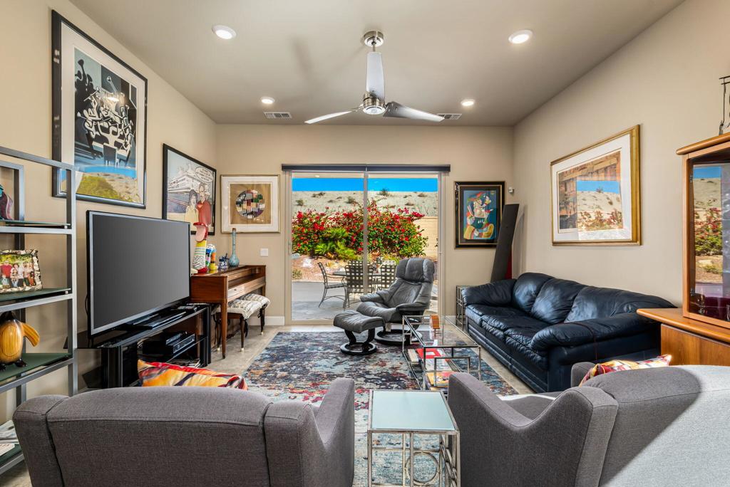 MLS #219139891DA image #30