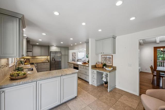 760 Country Club Drive, Carmel Valley CA: https://media.crmls.org/mediaz/744cf964-38f7-49ed-8c0f-bafbed5cb823.jpg