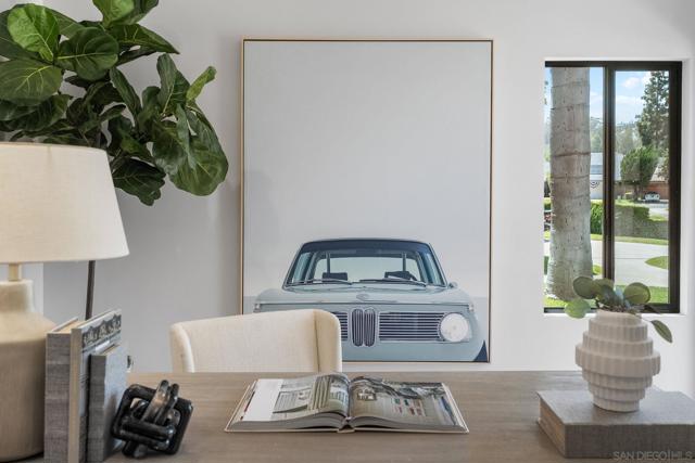 3835 Via Reposo, Rancho Santa Fe CA: https://media.crmls.org/mediaz/744d20c7-dcec-4a82-aa49-49e0ff5183b5.jpg