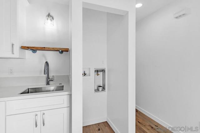 4922 Muir Ave, San Diego CA: https://media.crmls.org/mediaz/744ee1bd-5ca1-491f-86e9-0c0f978443f3.jpg