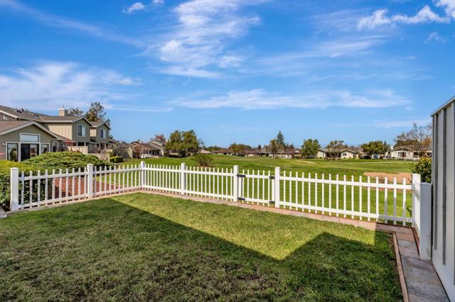 700 Duffin Drive, Hollister CA: https://media.crmls.org/mediaz/744f3360-bf4d-4681-8d46-ae02821038af.jpg