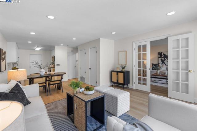 8351 Mulberry Pl, Dublin CA: https://media.crmls.org/mediaz/744f74cd-0fd2-4d2f-beee-a1932c36447e.jpg