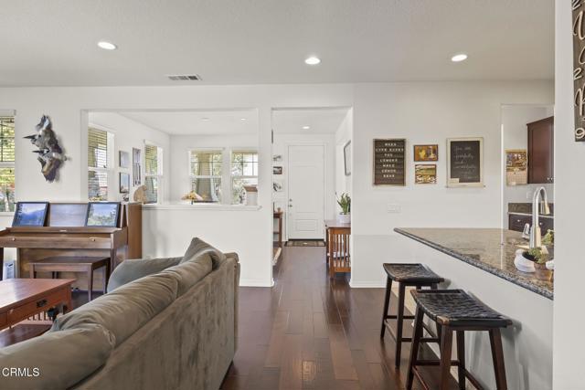 11349 Darling Road, Ventura CA: https://media.crmls.org/mediaz/744fc5ef-353b-41c4-86f2-492619d84da1.jpg