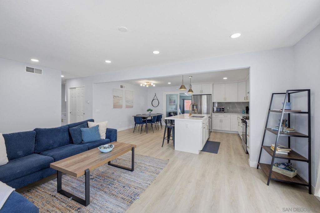 11131 Tyrolean Way - photo 2