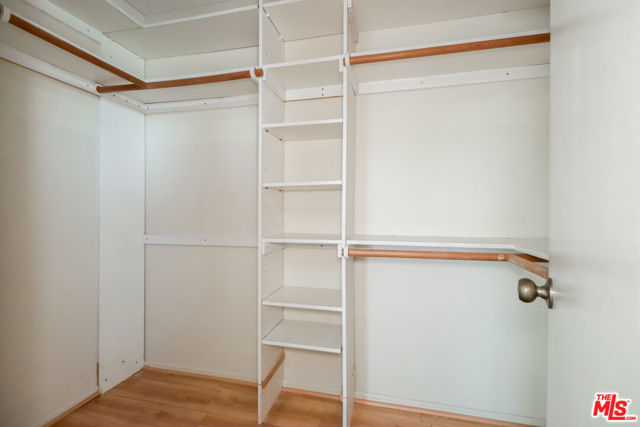 768 Aileen Street, Camarillo CA: https://media.crmls.org/mediaz/74506cfd-4070-4b87-b6ca-bfcc3c427eb3.jpg