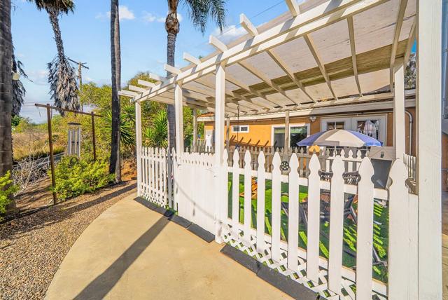 Detail Gallery Image 71 of 75 For 1569 via Monserate, Fallbrook,  CA 92028 - 5 Beds | 4 Baths