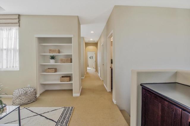 3927 Streamline Street, Sacramento CA: https://media.crmls.org/mediaz/745109aa-43fa-4302-a935-ca43d31c0424.jpg